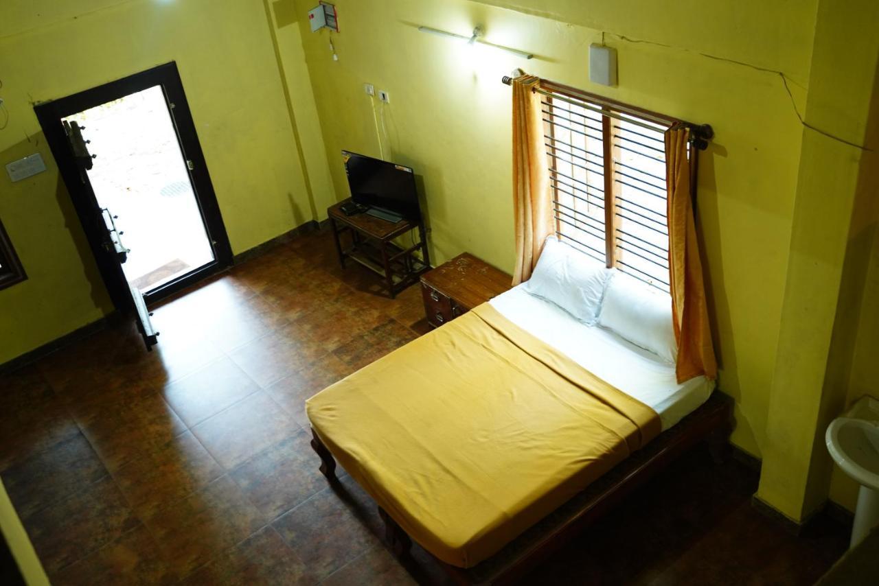 Qexperiences Coorg Hotel Madikeri Exterior photo