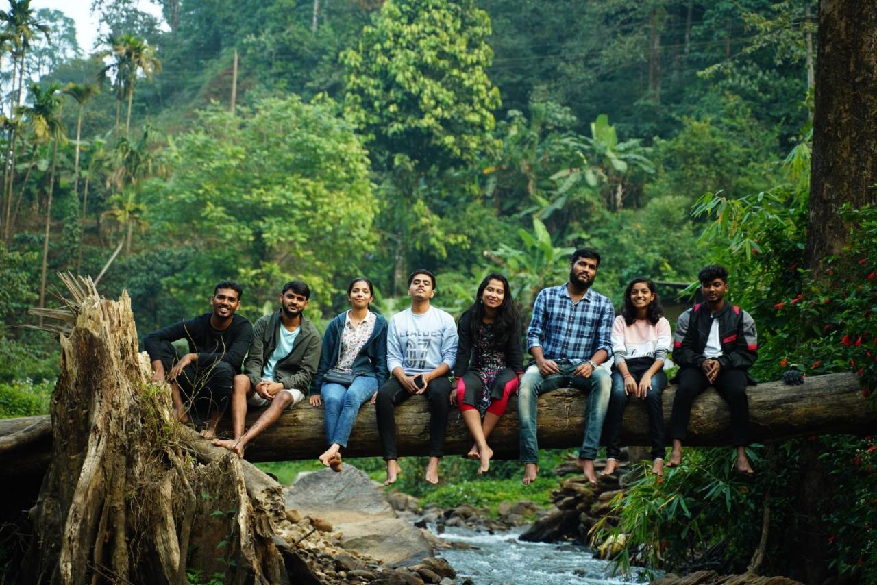 Qexperiences Coorg Hotel Madikeri Exterior photo